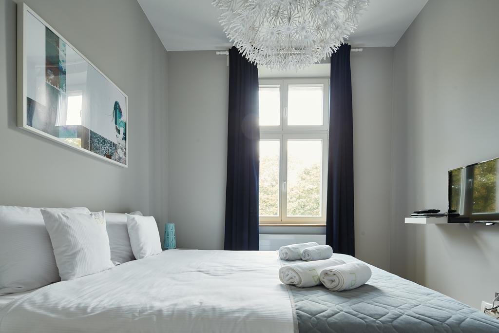 Playroom Aparthotel Krakow Exterior photo