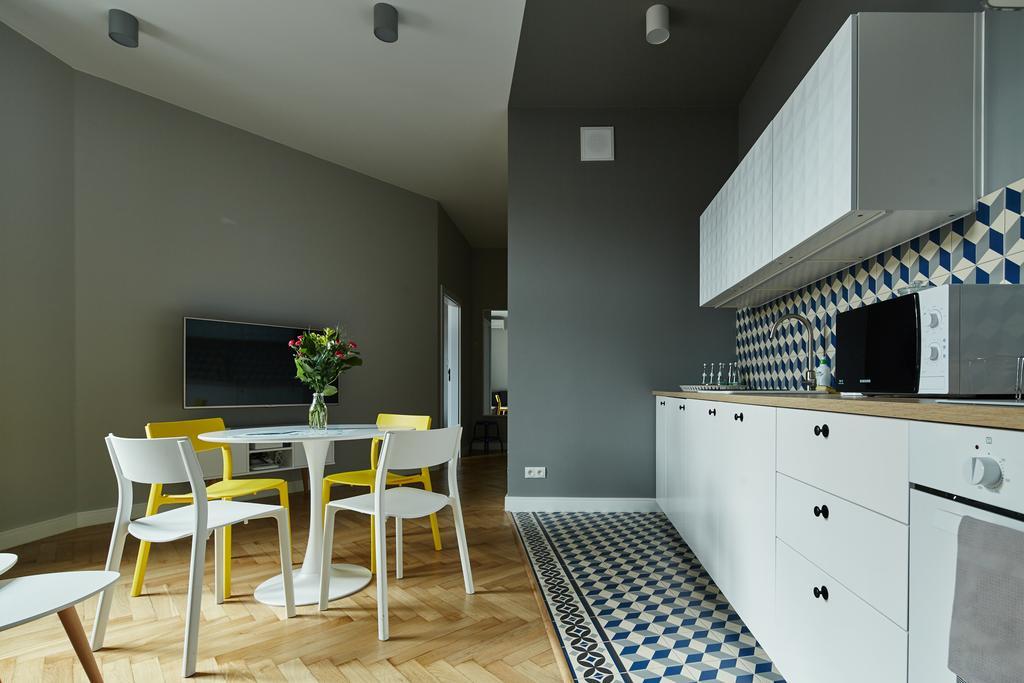 Playroom Aparthotel Krakow Exterior photo