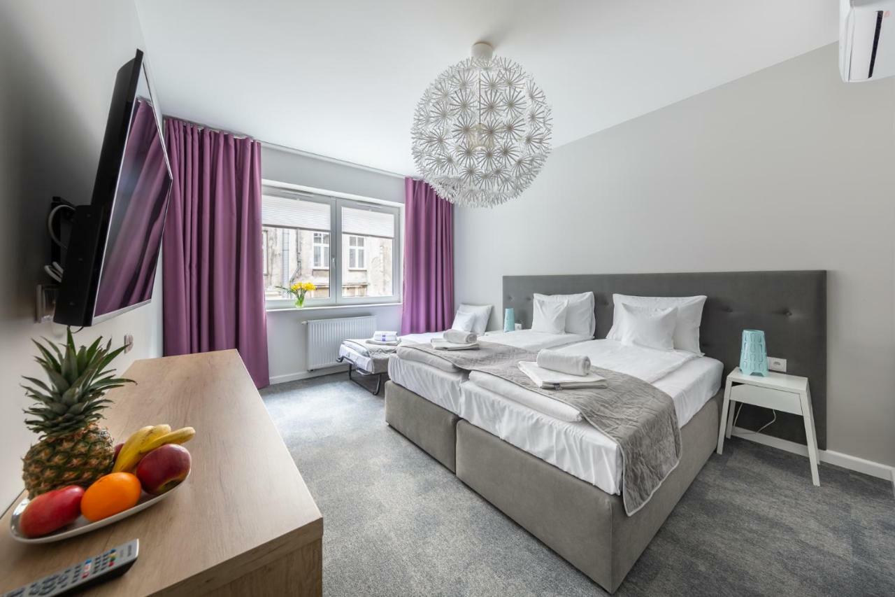 Playroom Aparthotel Krakow Exterior photo